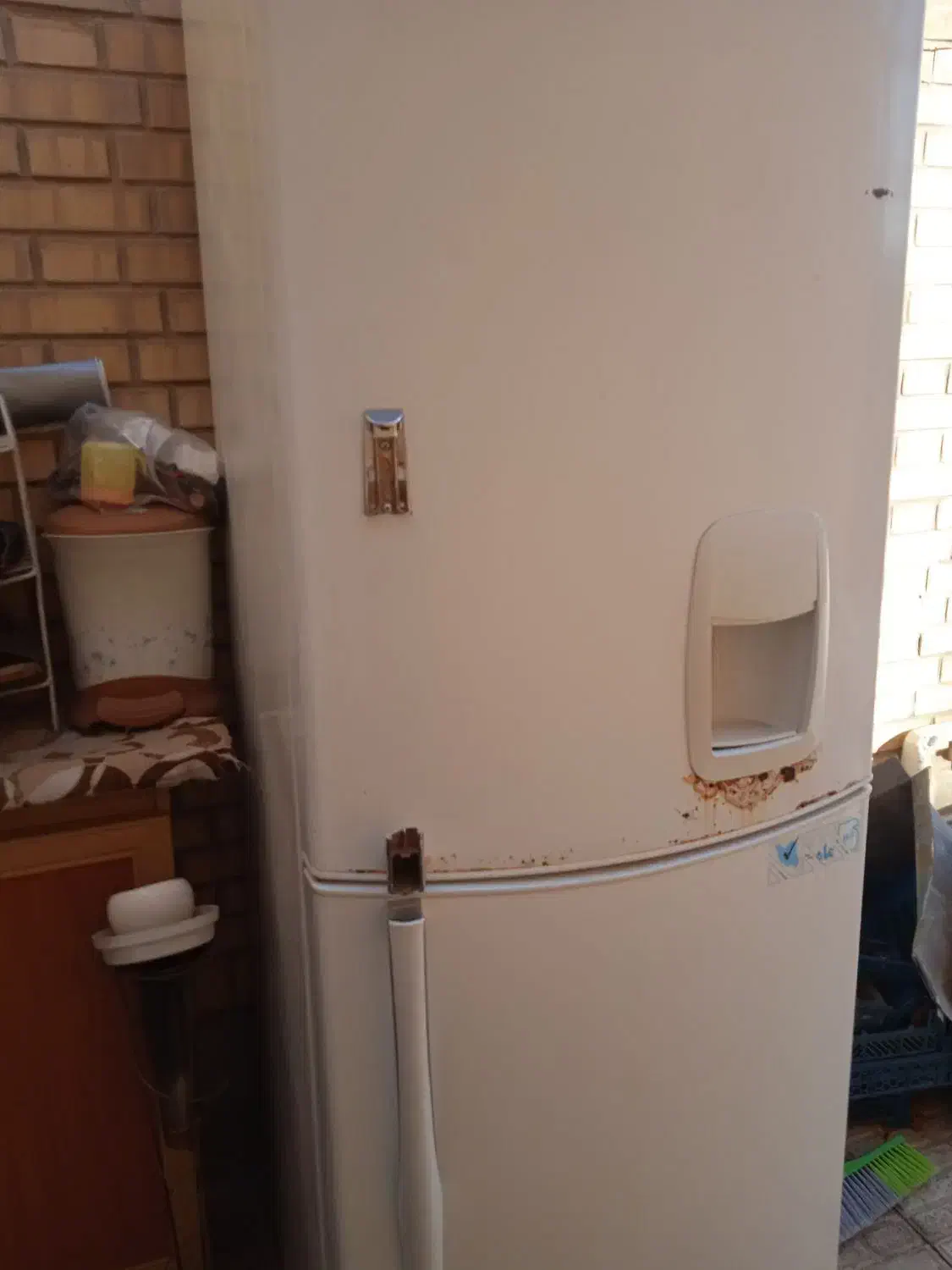 یخچال فریزر ب شرط سالم|یخچال و فریزر|شاهین‌شهر, مسکن مهر|دیوار