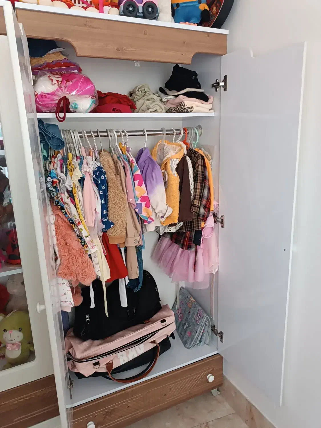 کمددوتیکه نوزادوکودک|اسباب و اثاث بچه|آمل, |دیوار