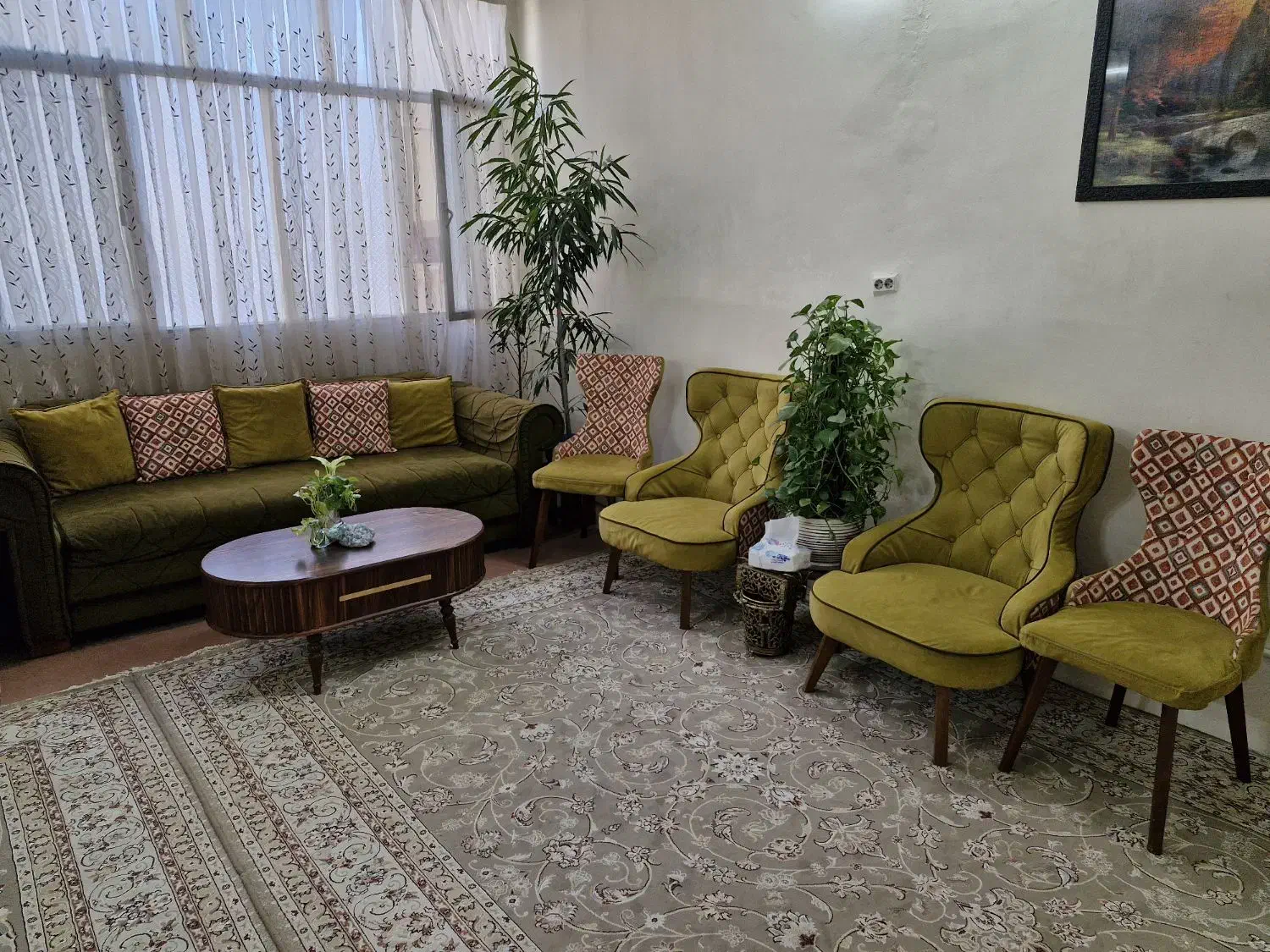 مبلمان هفت نفره..نیم ست|مبلمان خانگی و میز عسلی|تهران, شهرک ولیعصر شمالی|دیوار