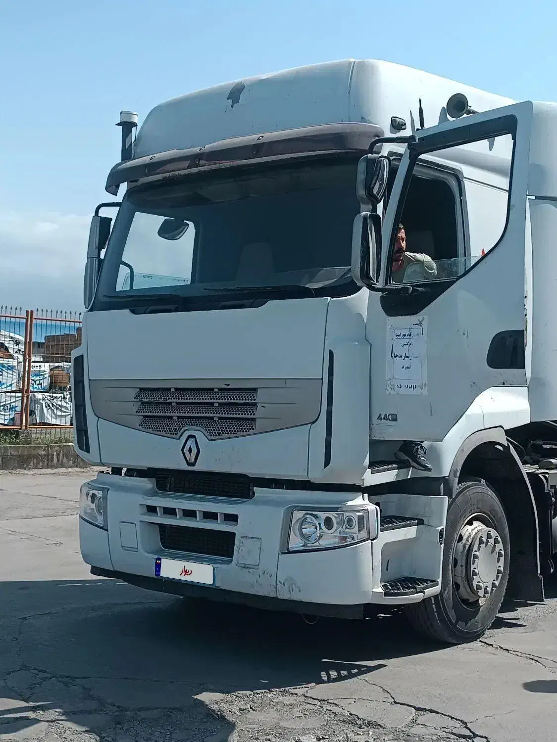 کشنده رنو پریمیوم 440پلاک منطقه ازاد|خودرو سنگین|نوشهر, |دیوار