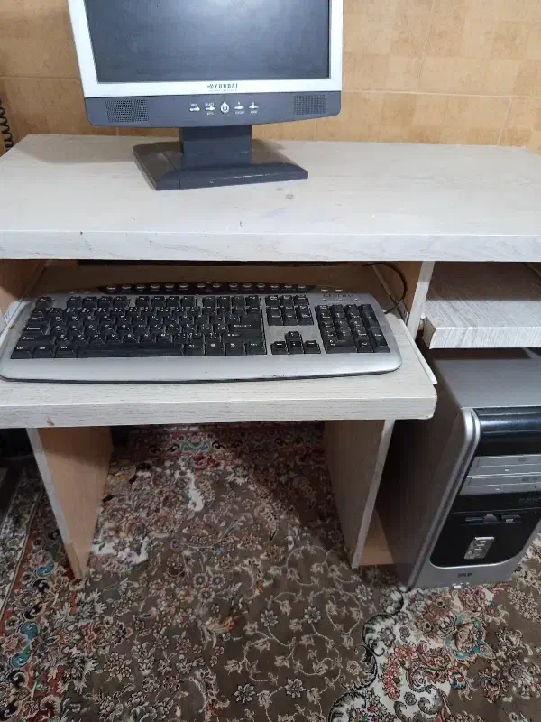 میز کامپیوترام دی اف|میز تحریر و کامپیوتر|همدان, |دیوار