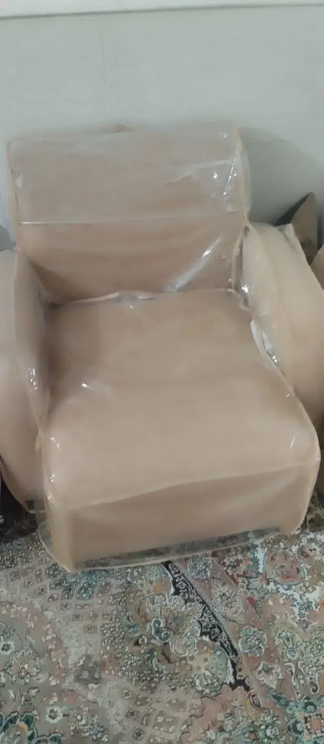 مبل راحتی|مبلمان خانگی و میز عسلی|رباطکریم, رباطکریم|دیوار