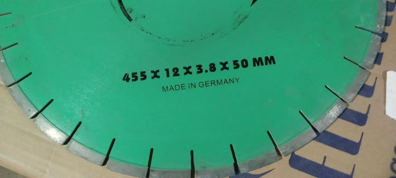 صفحه وتیغه کاتر آسفالت بر  المانی|ابزارآلات|سنندج, |دیوار