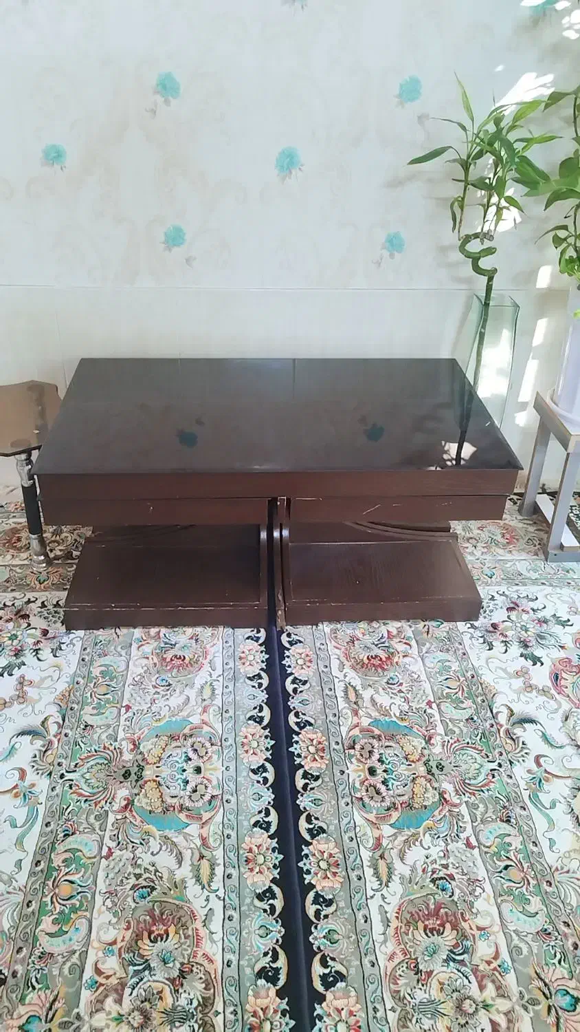 گل میز|مبلمان خانگی و میز عسلی|جهرم, |دیوار