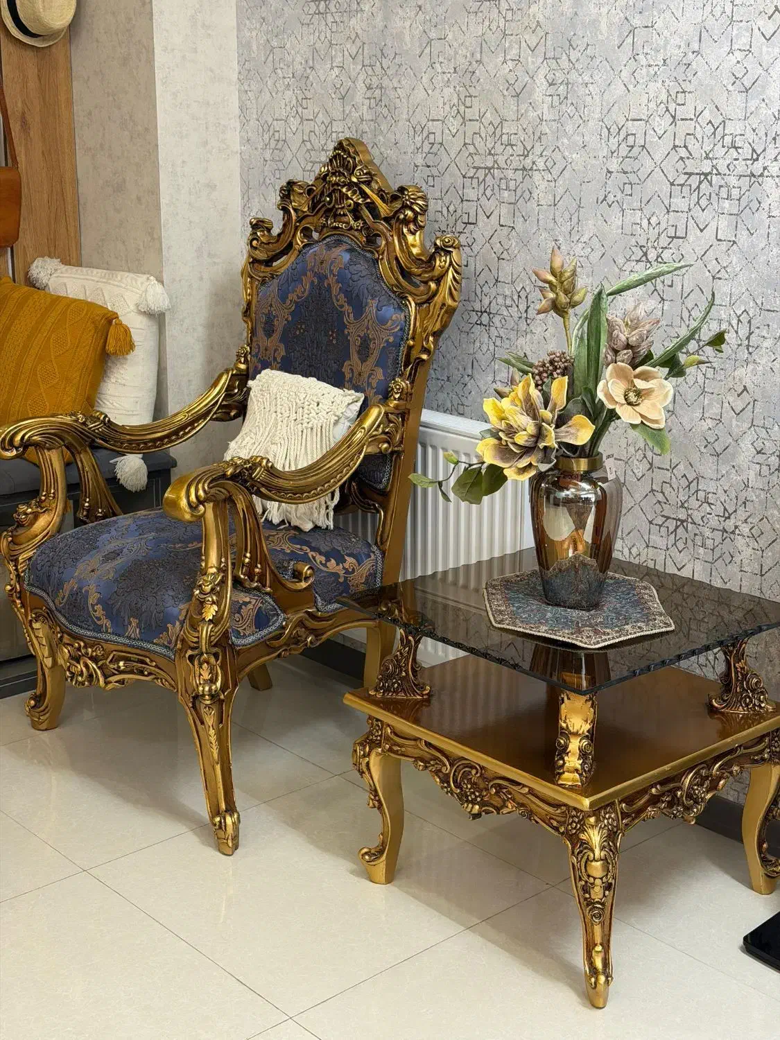 مبل نه نفره میزوعسلی وغذاخوری درحدنومناسب جهیزیه|مبلمان خانگی و میز عسلی|قزوین, |دیوار