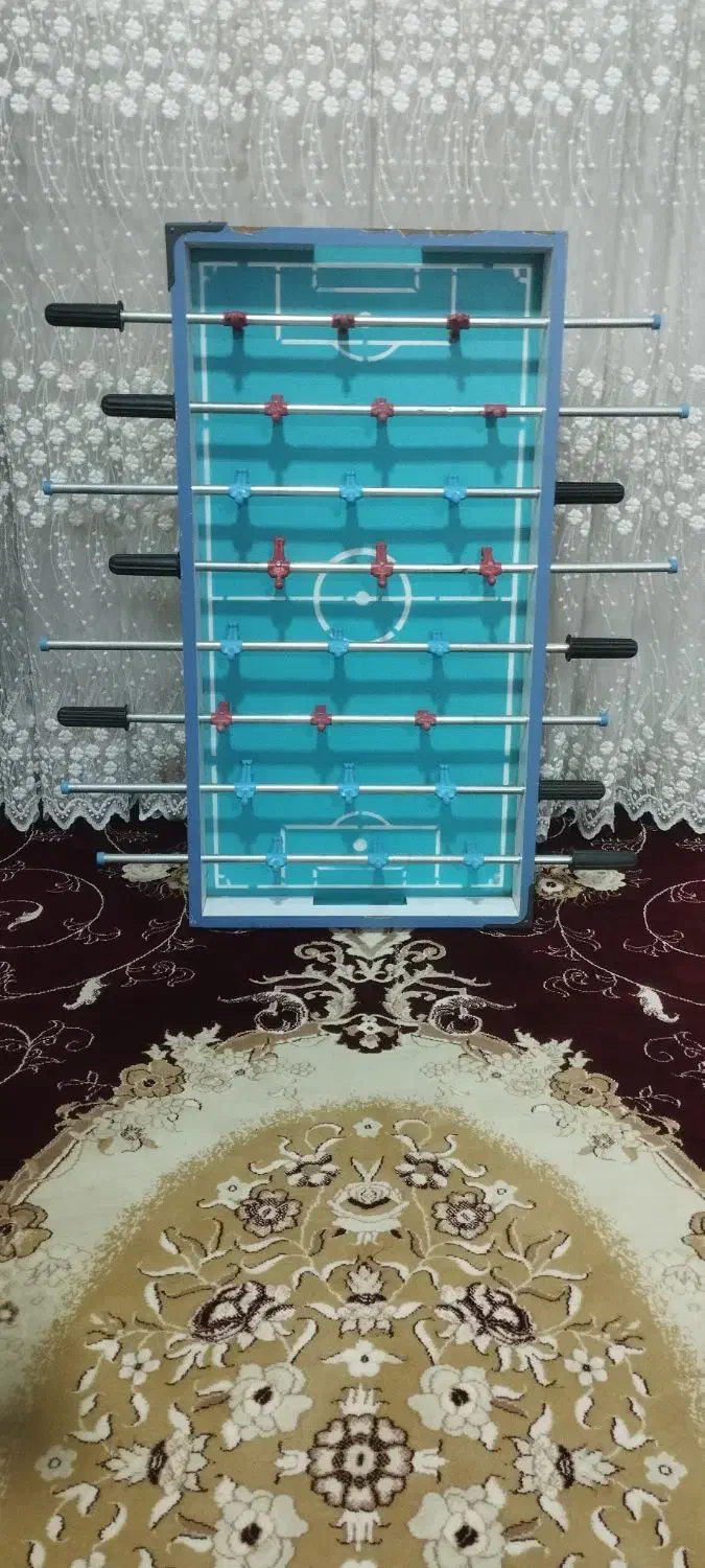 فوتبال دستی معاوضه با طوطی برزیلی|اسباب‌‌بازی|تاکستان, |دیوار
