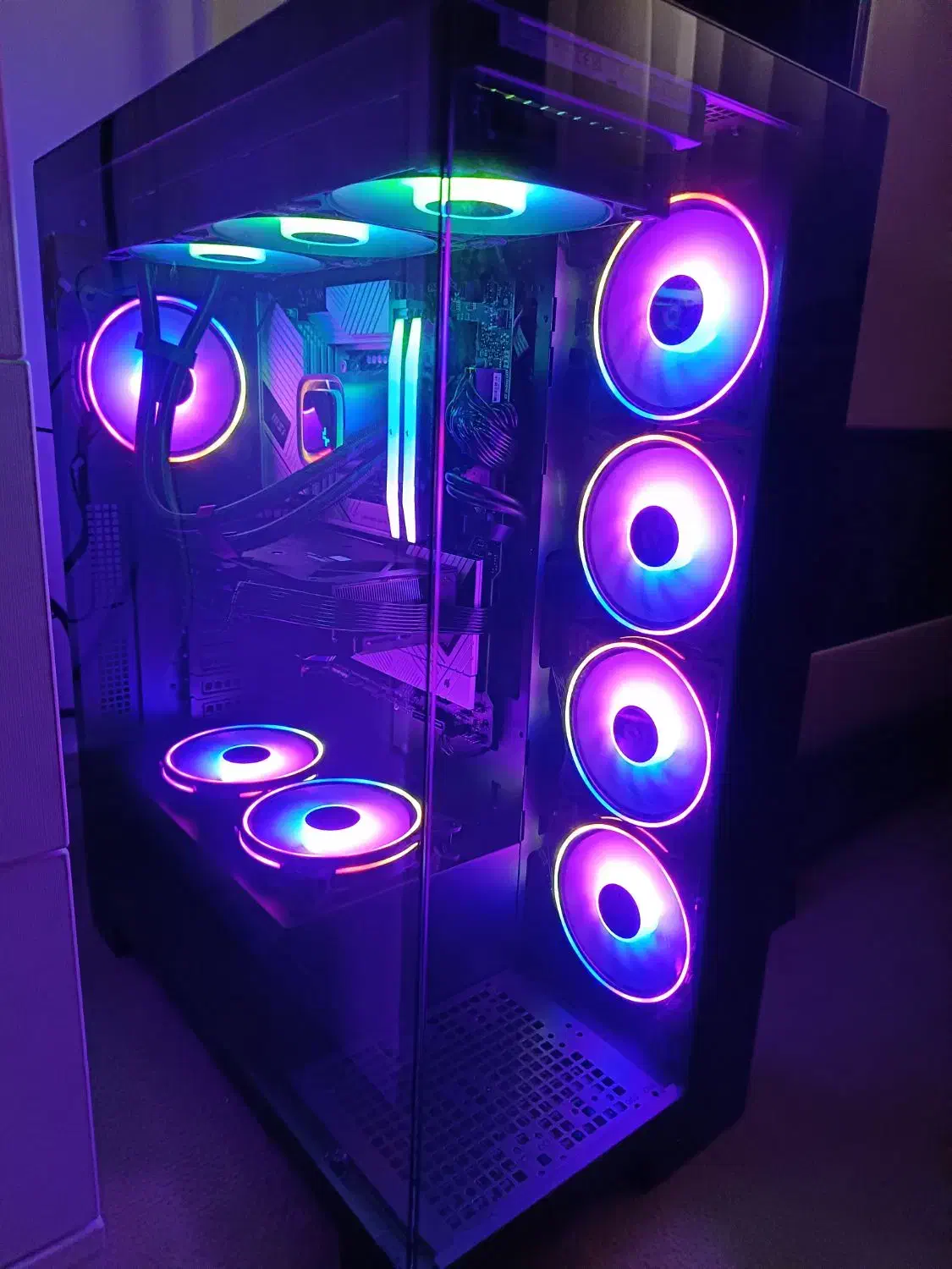 کیس گیمینگ غول آکواریومی|رایانه رومیزی|رشت, رشتیان|دیوار