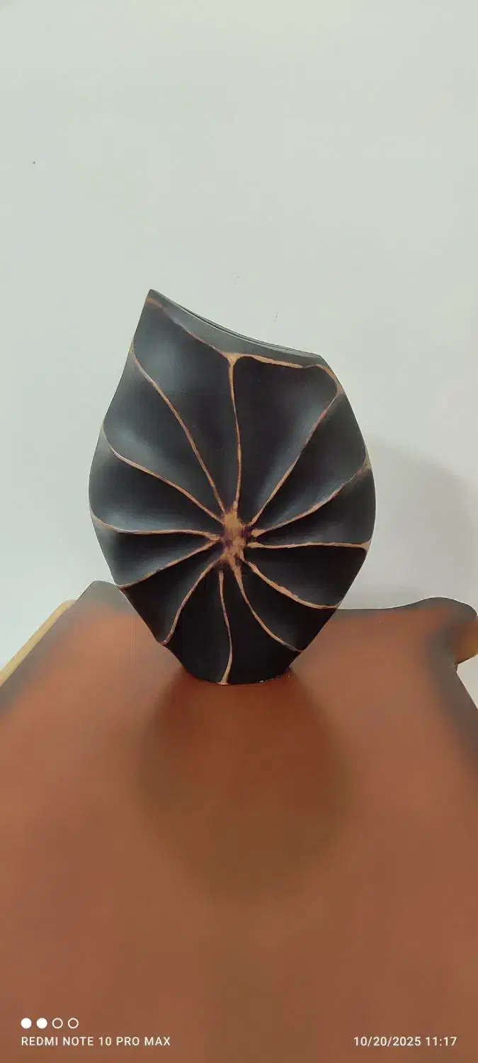 گلدان دکوری|مجسمه، تندیس، ماکت|بیرجند, |دیوار