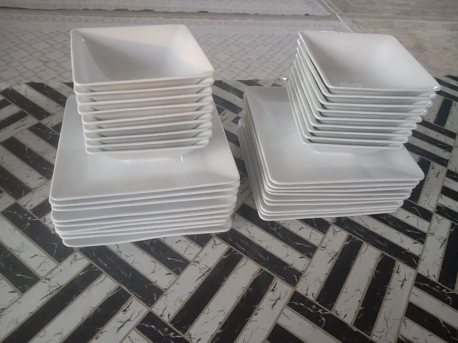 چینی نو نو|ظروف سرو و پذیرایی|کنگاور, |دیوار