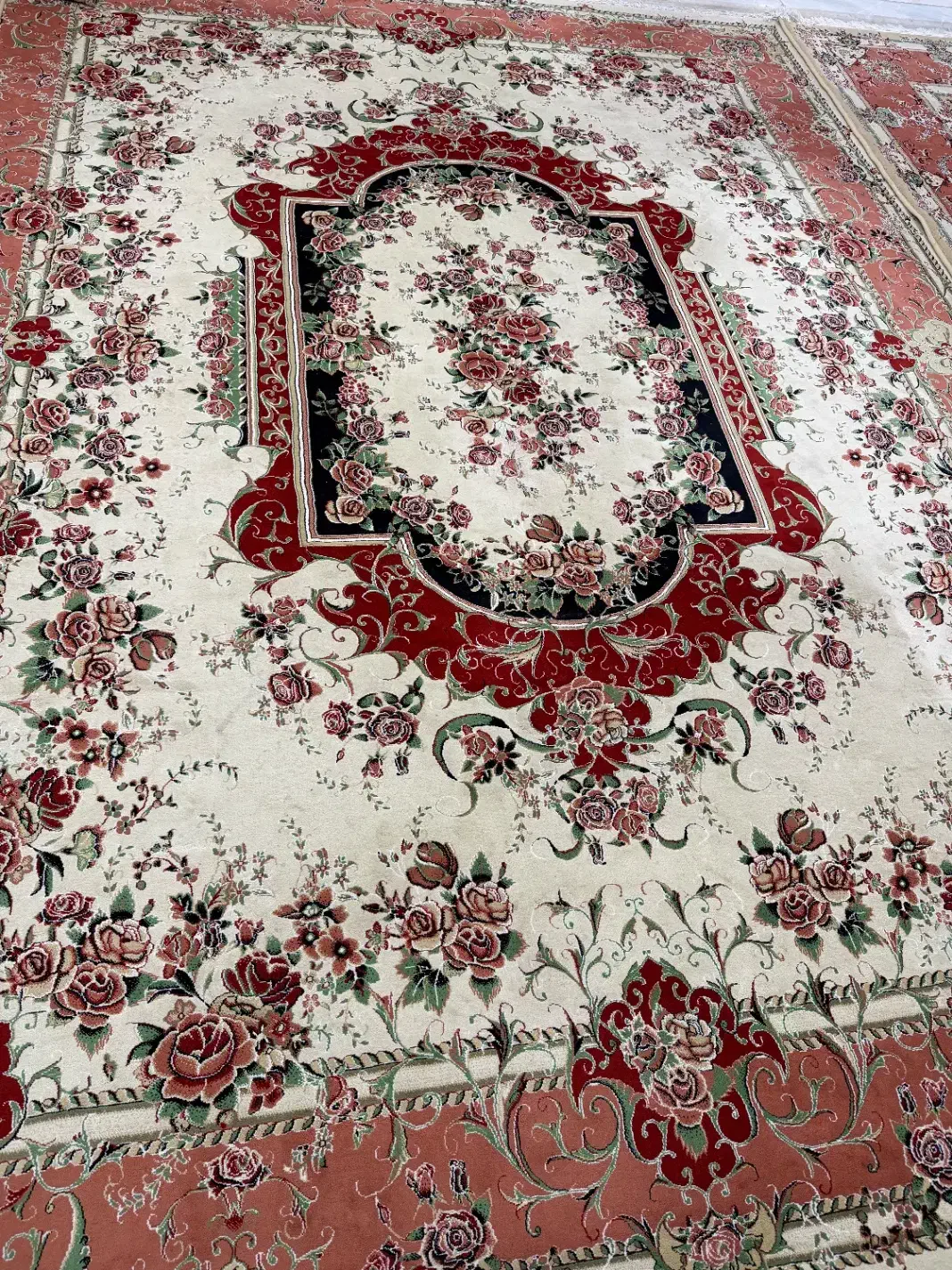 یک‌ تخته فرش 12متری|فرش|کوهدشت, |دیوار