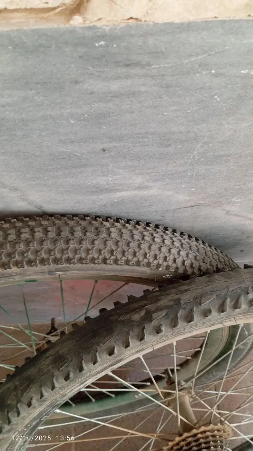 لاستیک چرخ|دوچرخه، اسکیت، اسکوتر|سبزوار, قصبه شرقی|دیوار