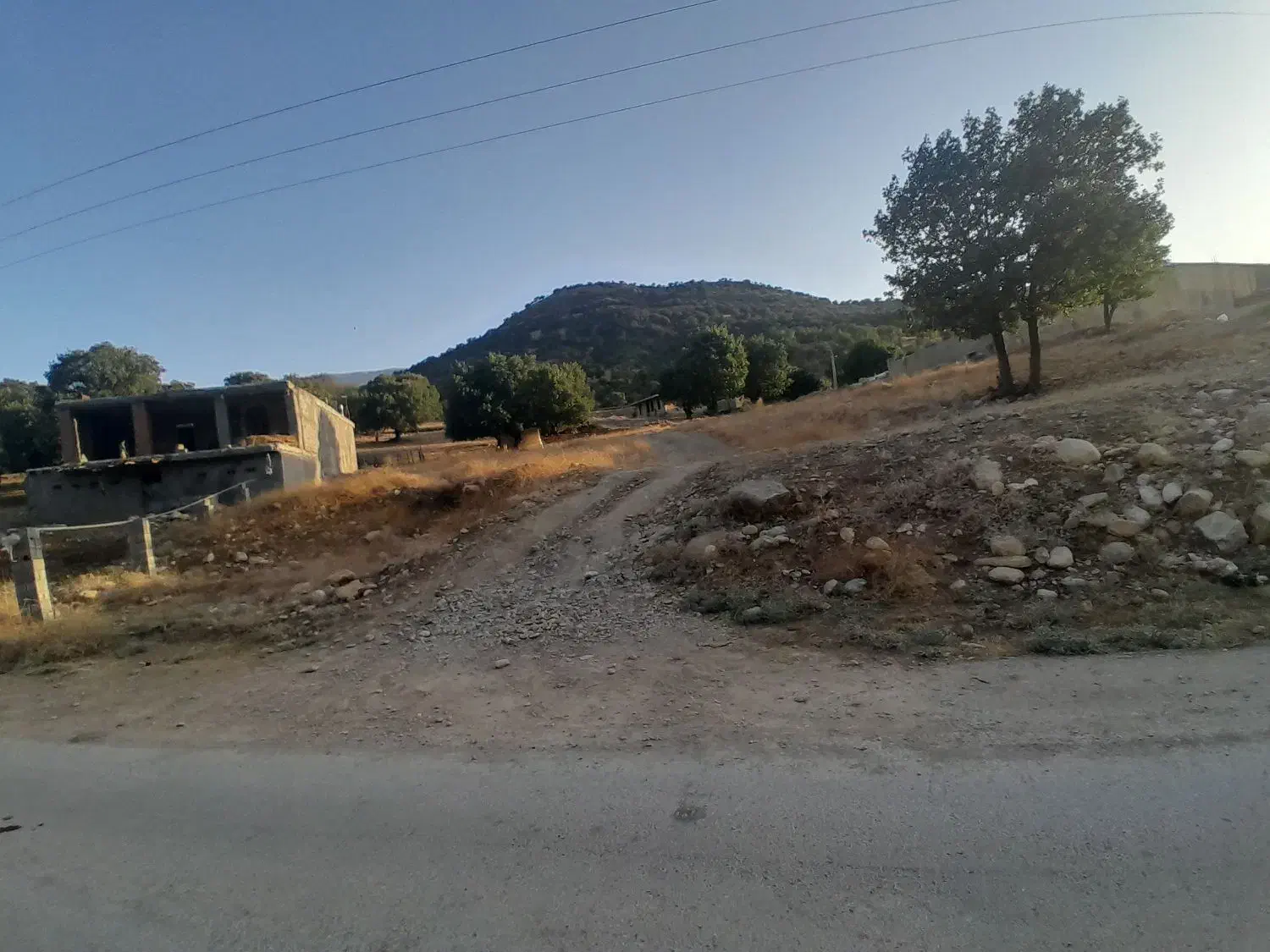 زمین مسکونی، دارای آب و برق و گاز|فروش زمین و ملک کلنگی|لوداب, |دیوار