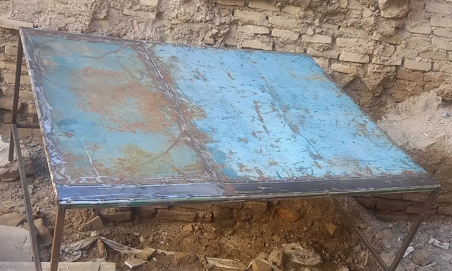 میز فلزی|ابزارآلات|تربتحیدریه, کلاته توکلی|دیوار