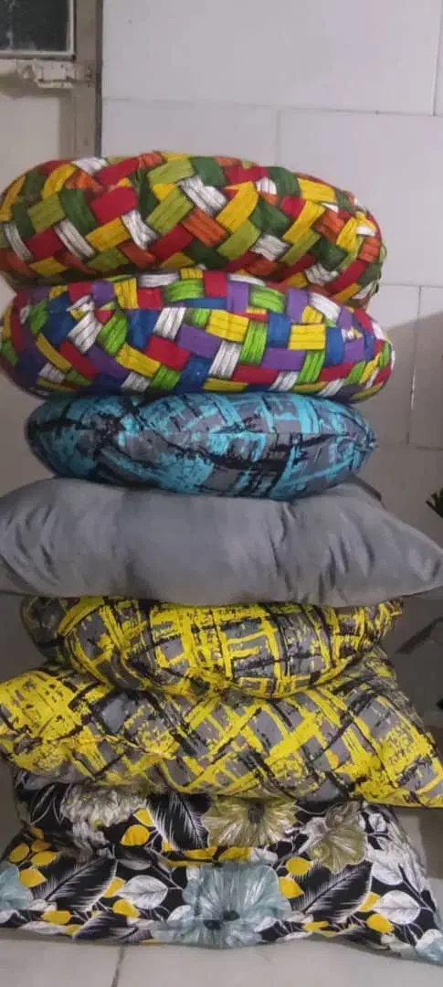 تشک و کوسن های صندلی باغی|صندلی و نیمکت|ماهدشت, |دیوار