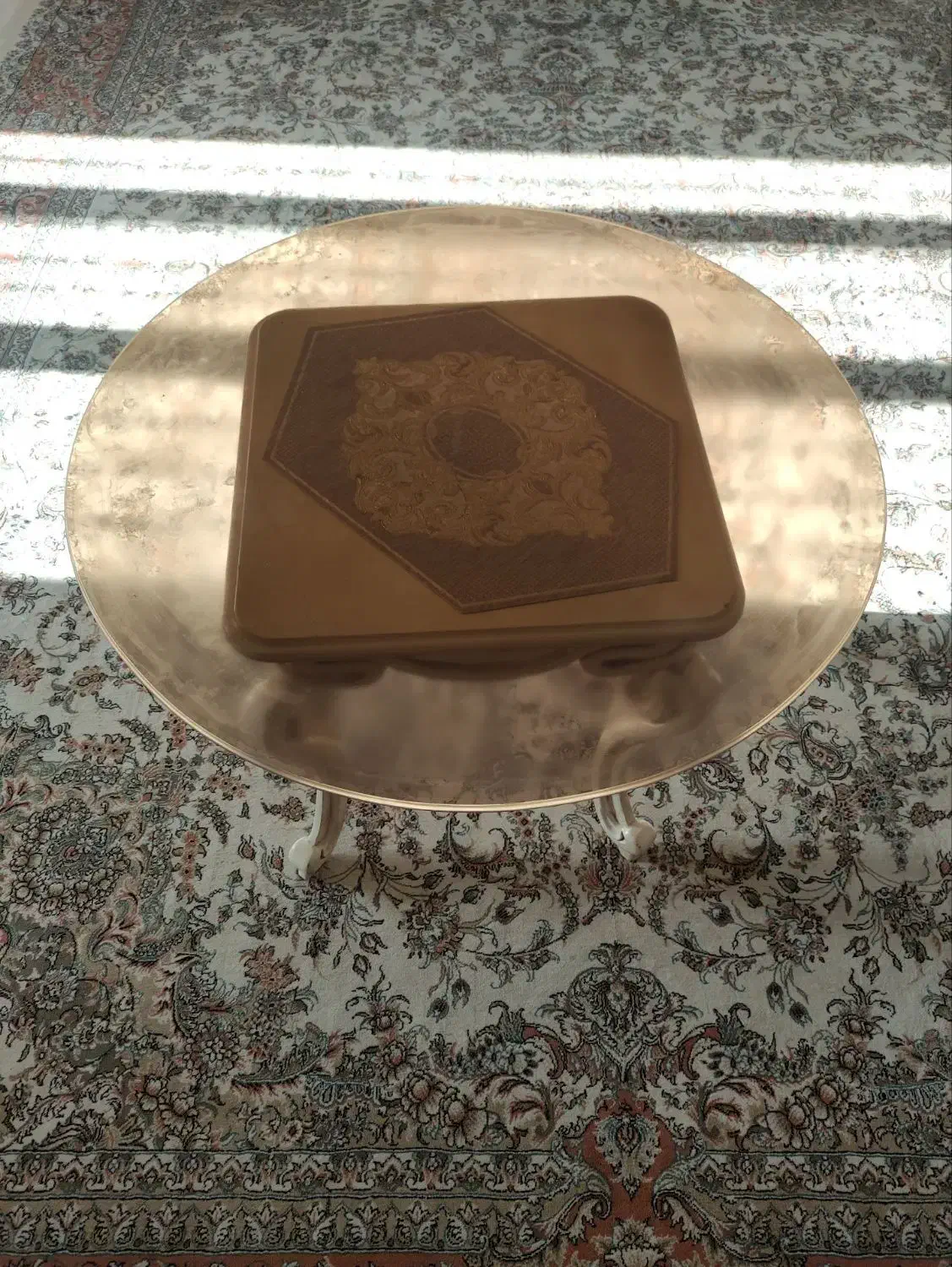 شیشه  میز یا جلو مبلی|مبلمان خانگی و میز عسلی|کبودرآهنگ, |دیوار