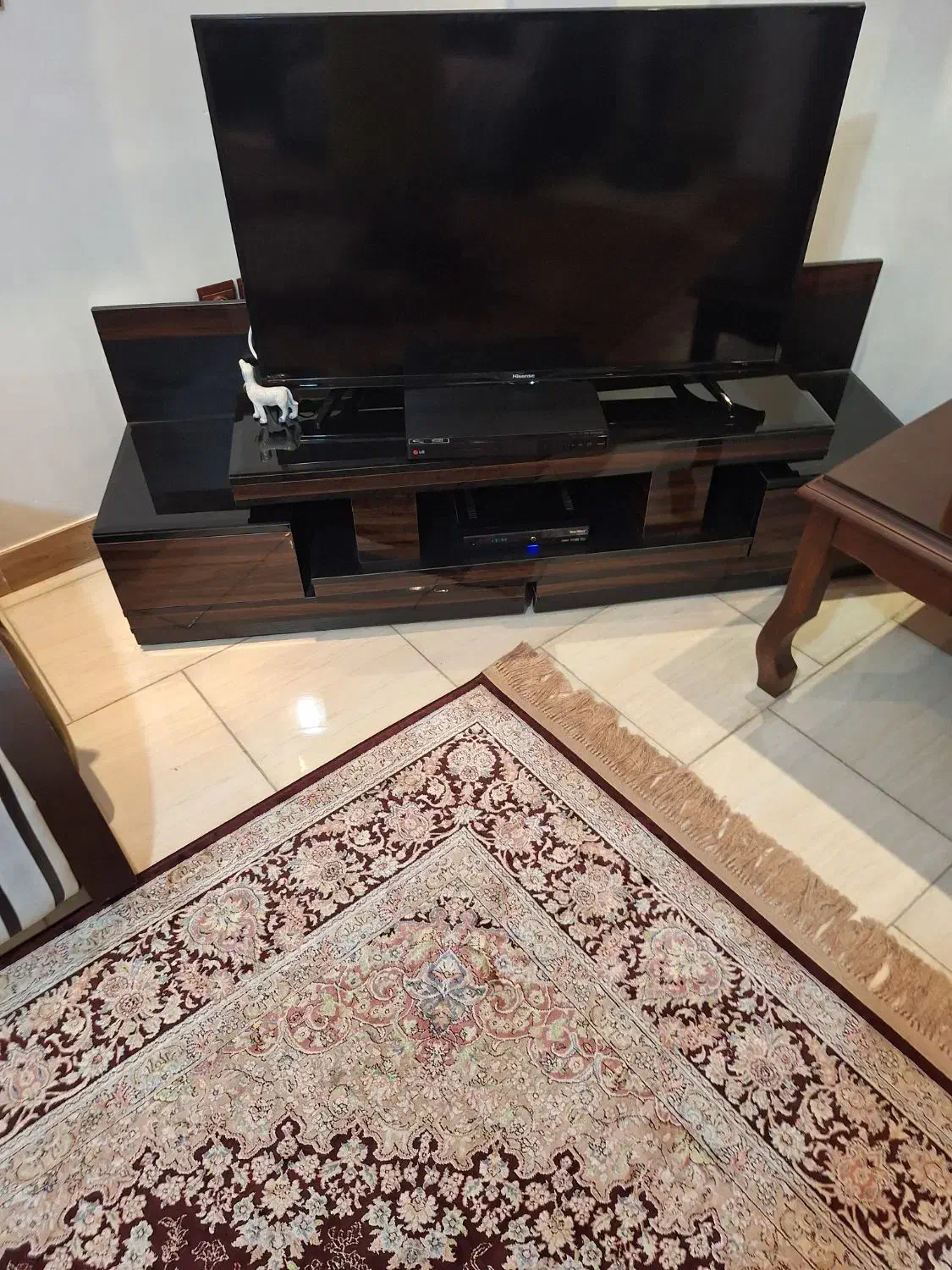 فرش ۶ متری فرهی|فرش|رشت, رشتیان|دیوار