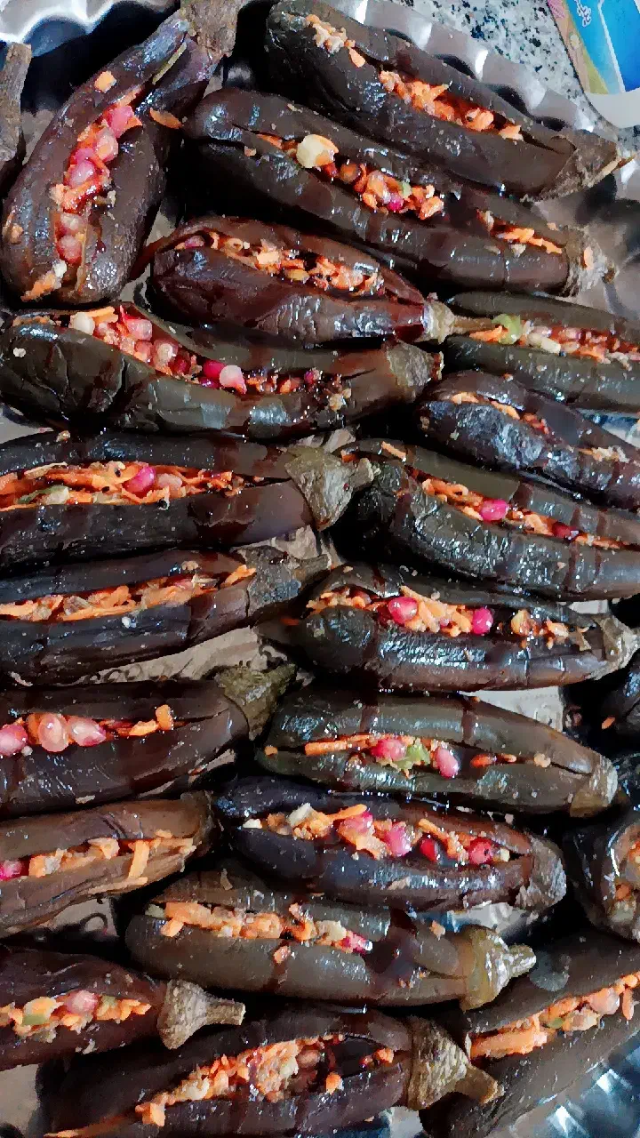 محصولات خانگی درجه یک تمیزخوش طعم تضمینی ترشیجات|خوردنی و آشامیدنی|شاهینشهر, گرگاب|دیوار