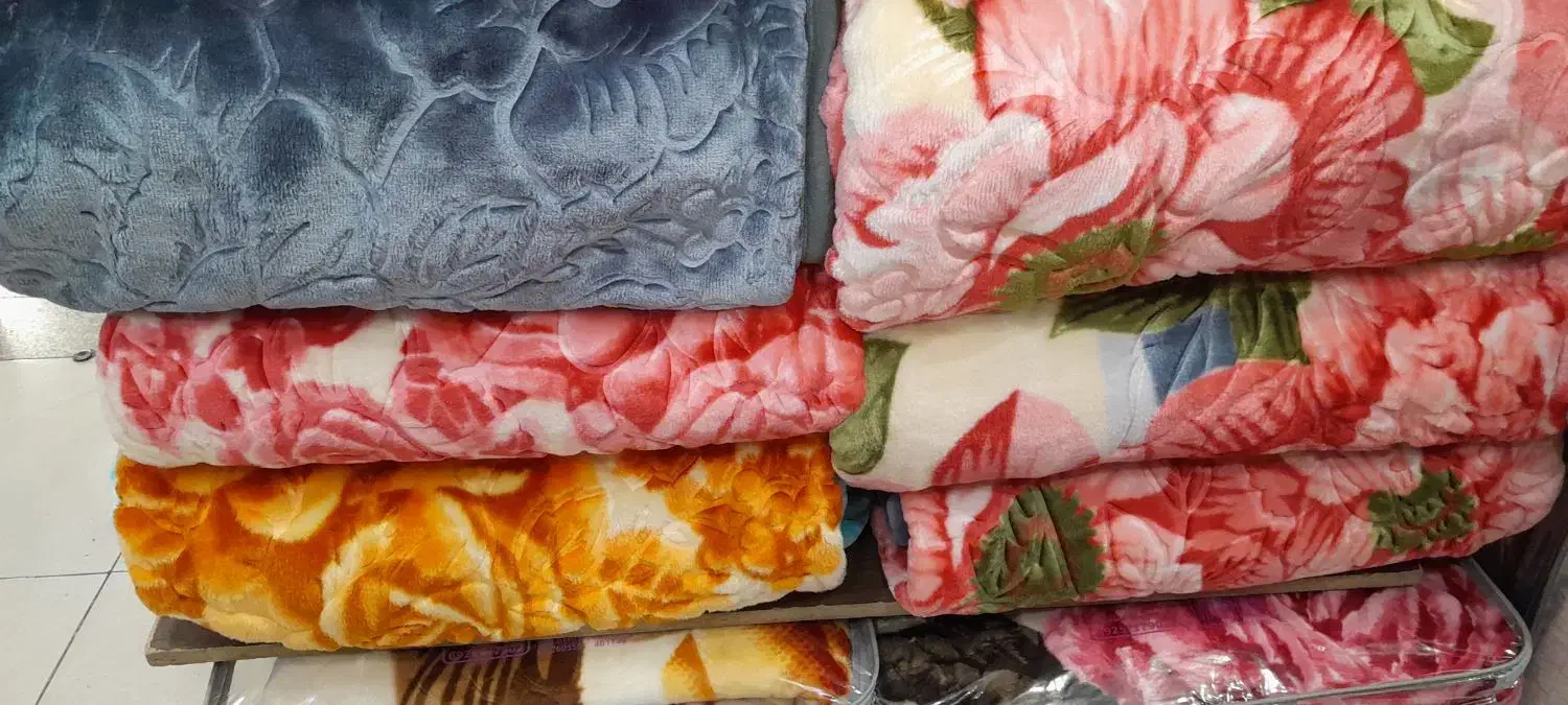 پتو|رختخواب، بالش، پتو|کرج, شهرک بنفشه|دیوار