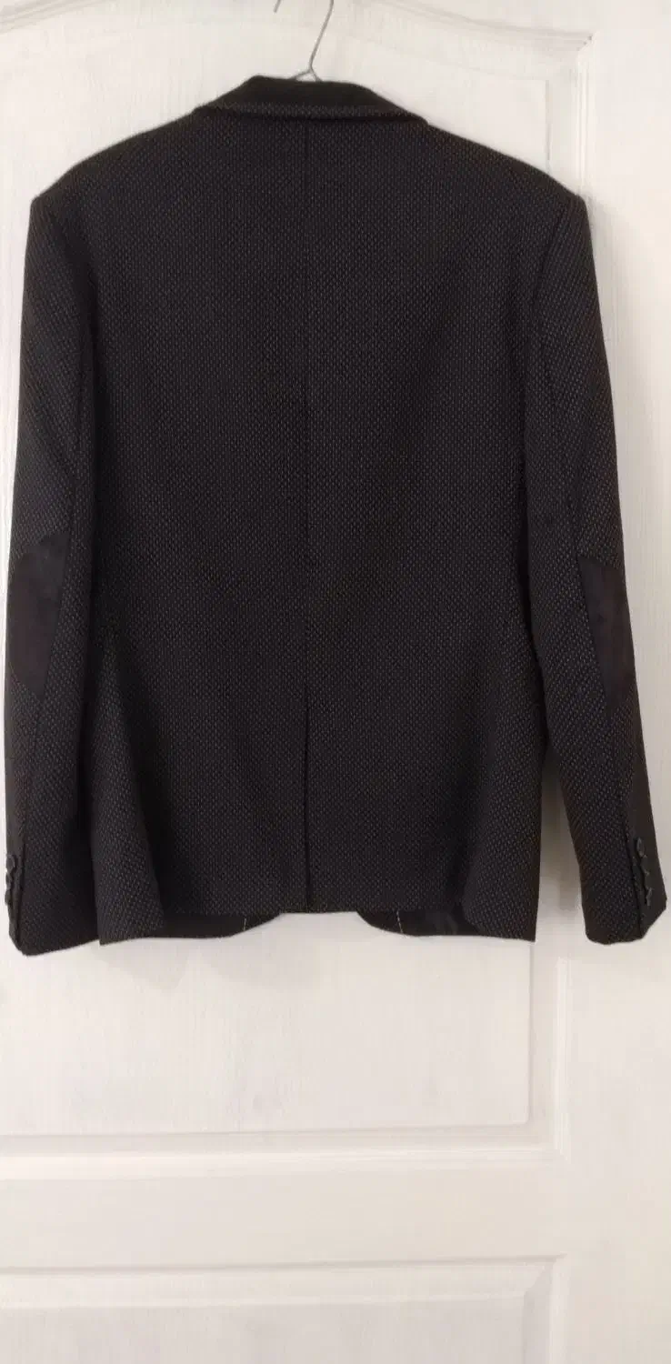 کت تک|لباس|گلبهار, شهر جدید گلبهار|دیوار