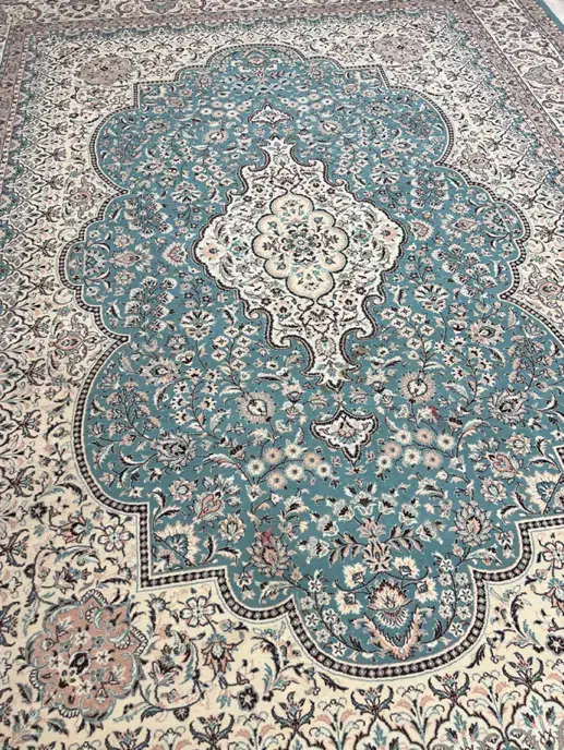 یک تخته۱۲متری فرش شسته و تمیز۷۰۰شانه تراکم۱۸۰۰|فرش|مشهد, شهید مطهری|دیوار