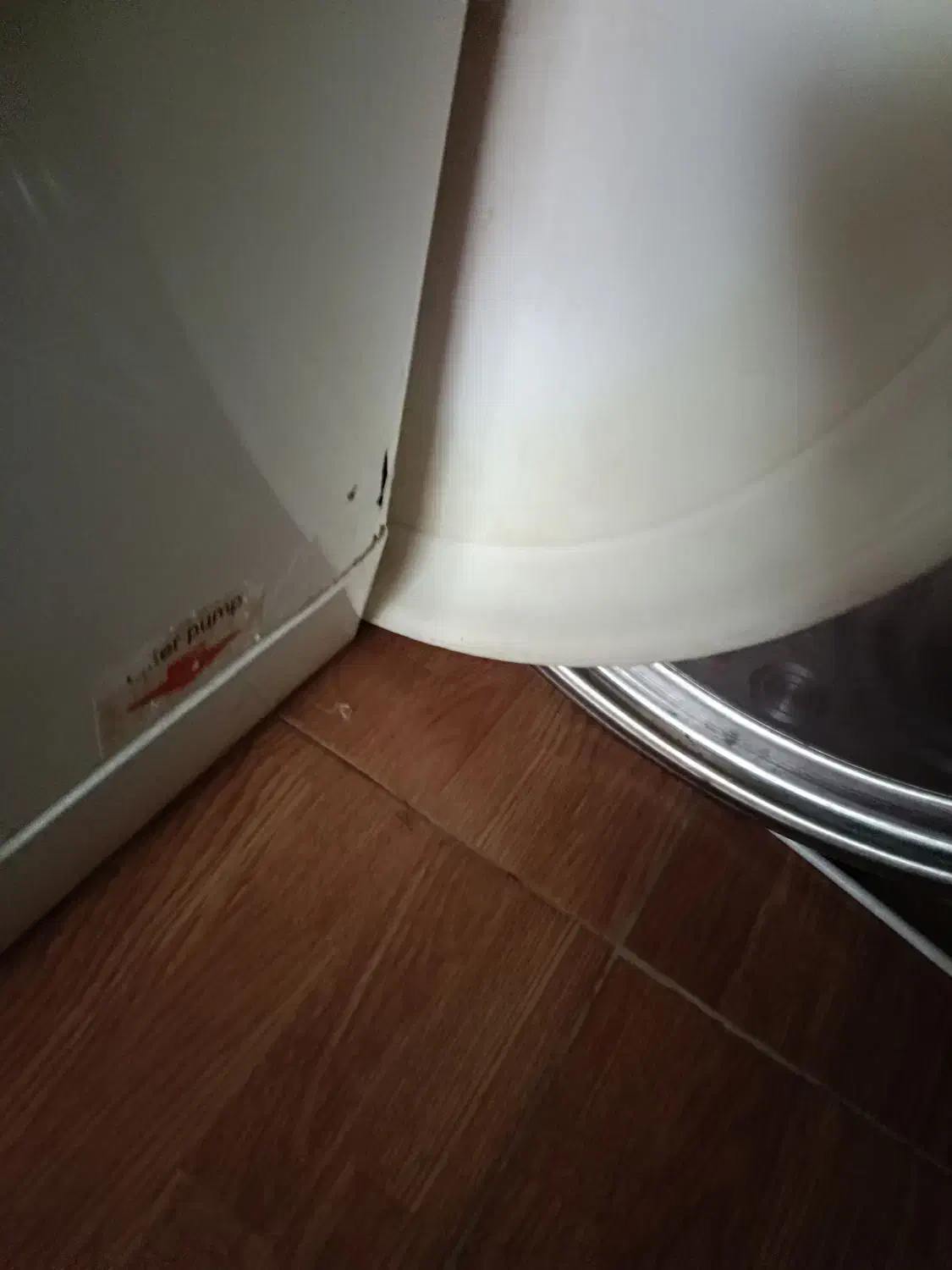 لباسشویی|ماشین لباسشویی و خشککن لباس|صومعهسرا, |دیوار