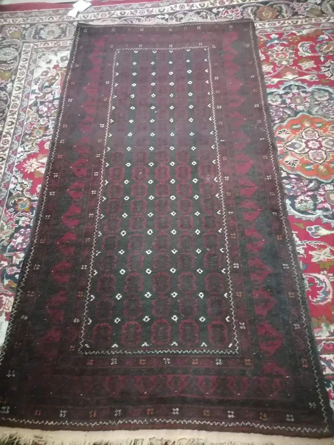 قالیچه دستباف دقایقی پیش درپنچتن|فرش|مشهد, شهید قربانی|دیوار