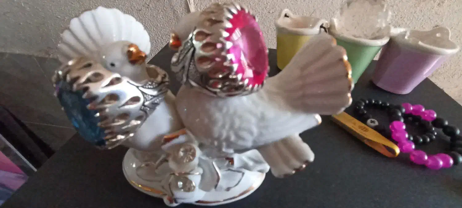 یاقوت رز|جواهرات|قزوین, |دیوار