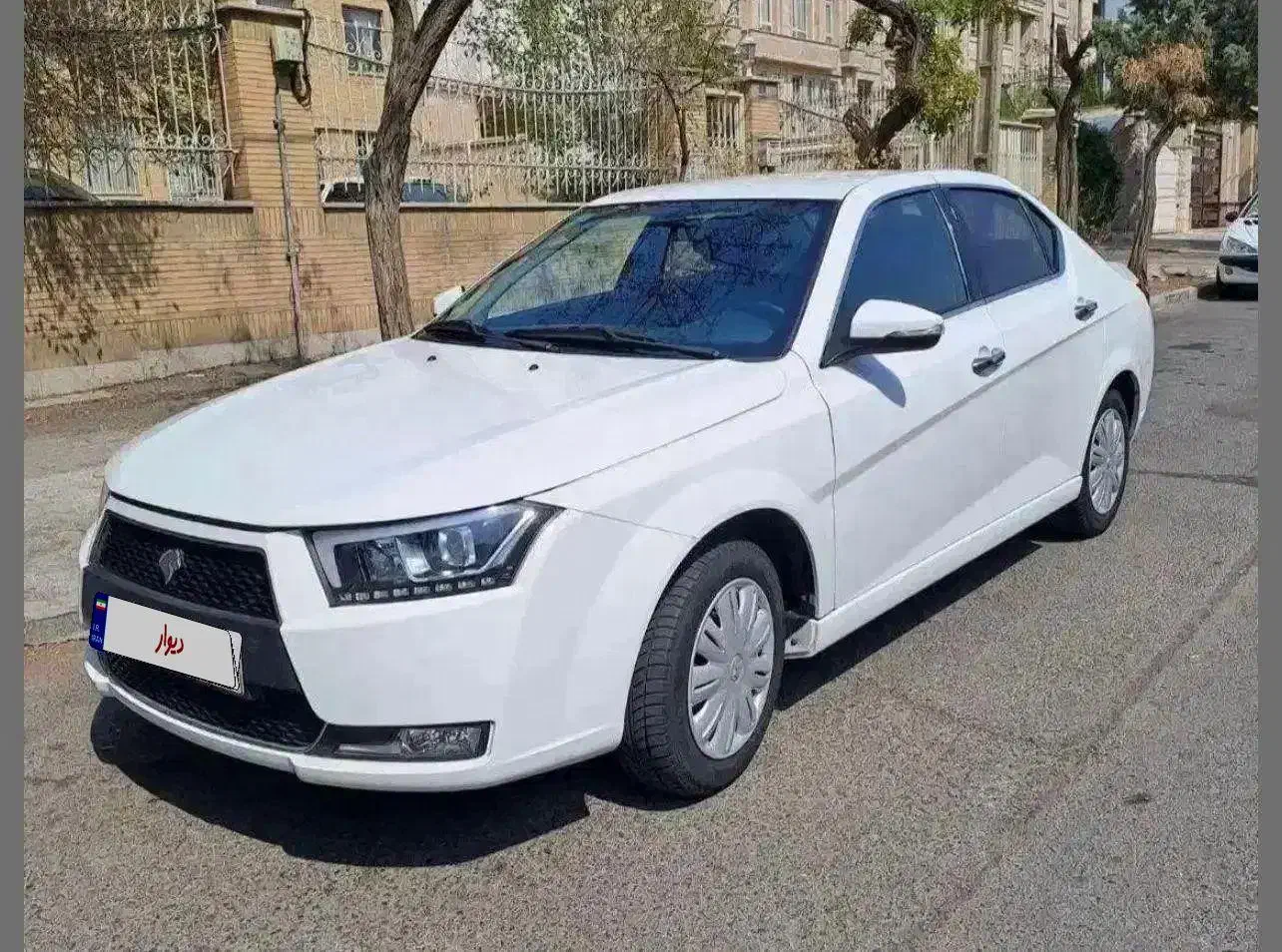 دنا پلاس شیش دنده|خودرو سواری و وانت|کرمانشاه, |دیوار