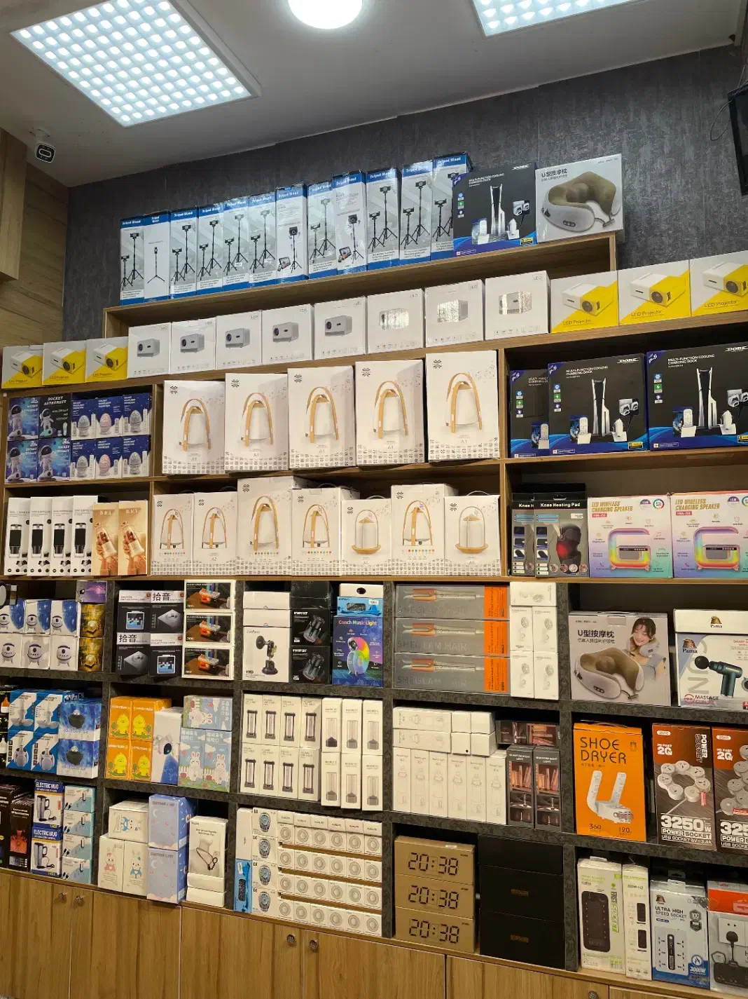 فروشنده|استخدام بازاریابی و فروش|شیراز, شهرک قمشه|دیوار