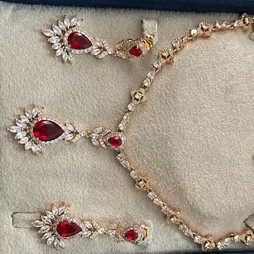 نیم ست|بدلیجات|کازرون, |دیوار