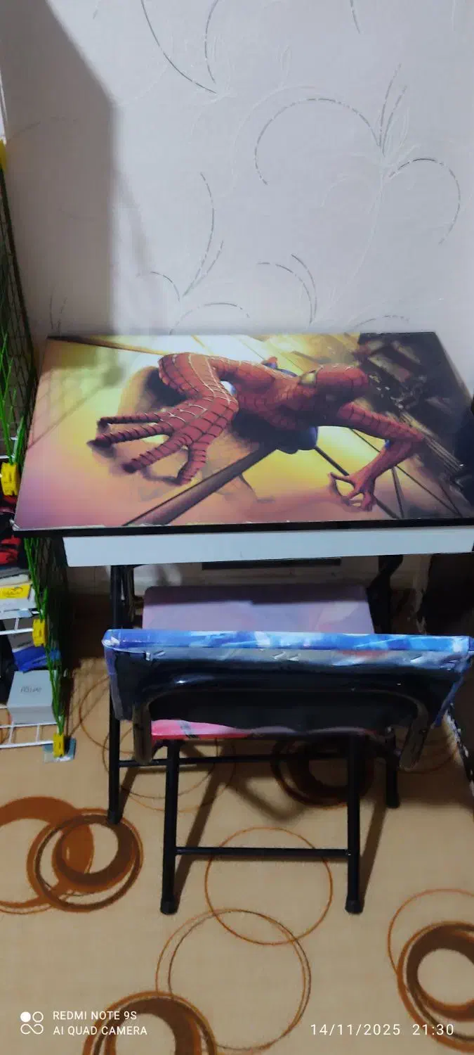 میز تحریر مبل کودک|اسباب و اثاث بچه|محمدیه-قزوین, |دیوار