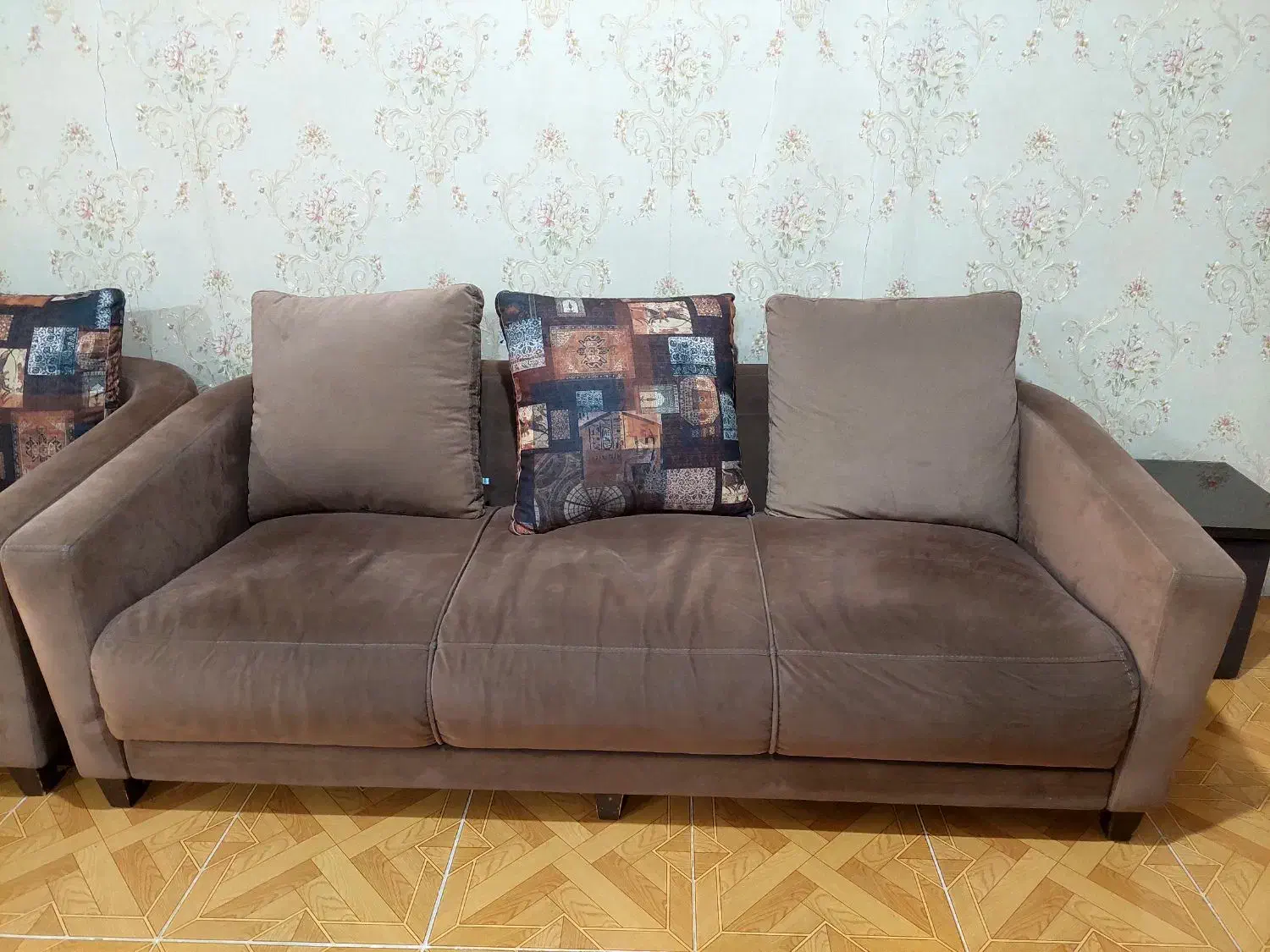 مبل راحتی ۹نفره|مبلمان خانگی و میز عسلی|شهریار, کهنز|دیوار