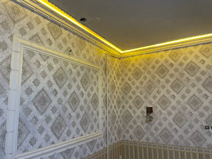 نصب کاغذ دیواری و پوستر /نصب ترموود|خدمات پیشه و مهارت|رفسنجان, |دیوار