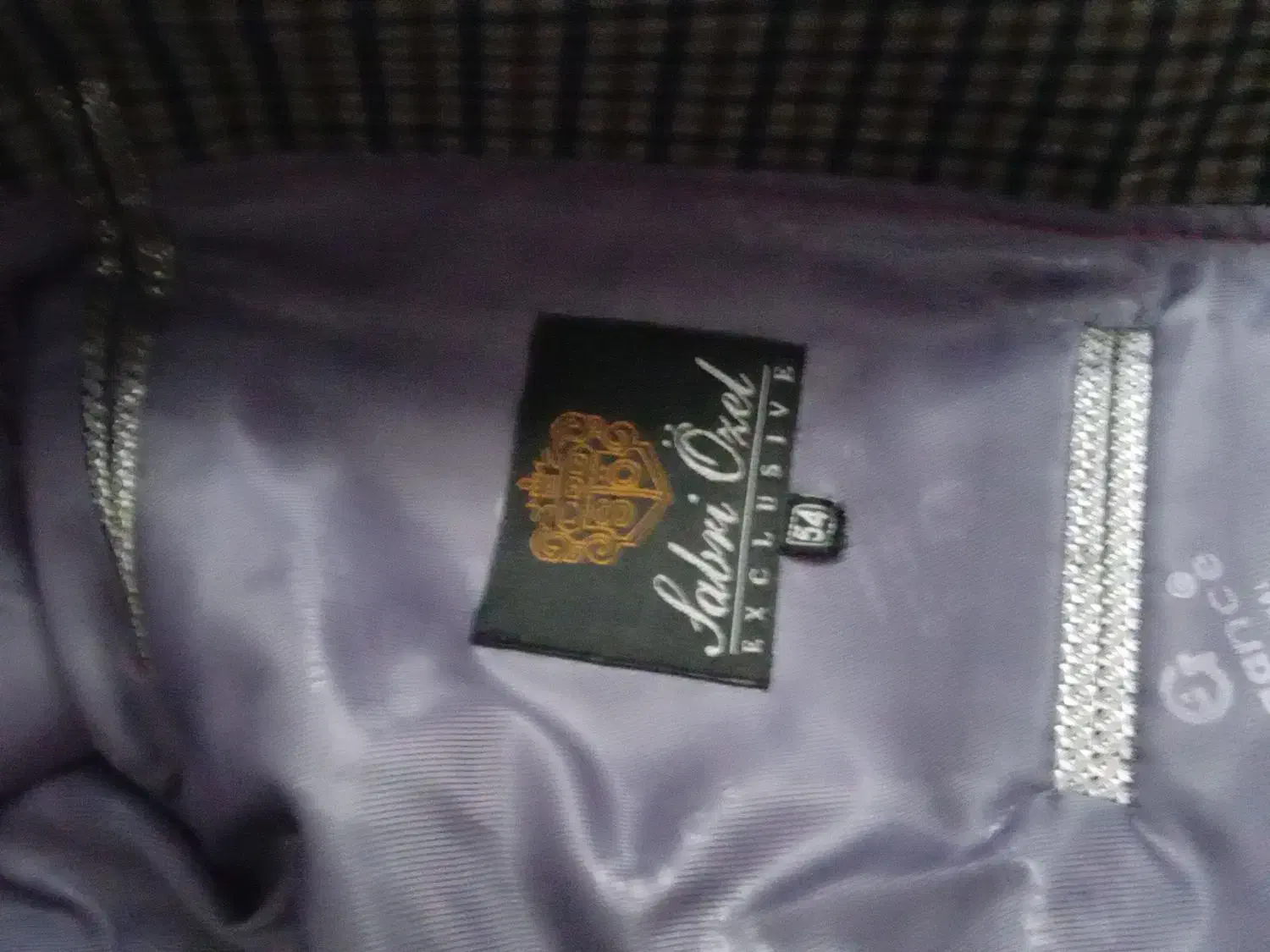 تک کت پیچا زی ایتالیایی زمستانه|لباس|رشت, کاکتوس|دیوار