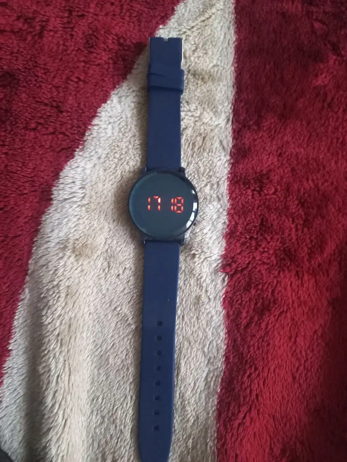 ساعت|ساعت|شیراز, کوشک میدان|دیوار