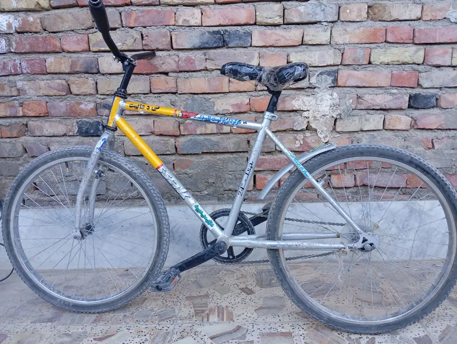 دوچرخه 24 آساک|دوچرخه، اسکیت، اسکوتر|خاش, |دیوار