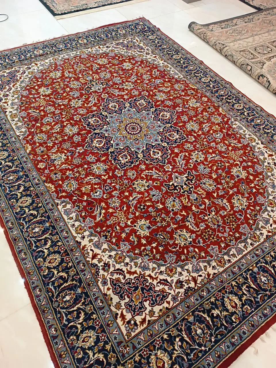 دو عدد قالی دوازده متری و نه متری|فرش|اهواز, بهارستان|دیوار