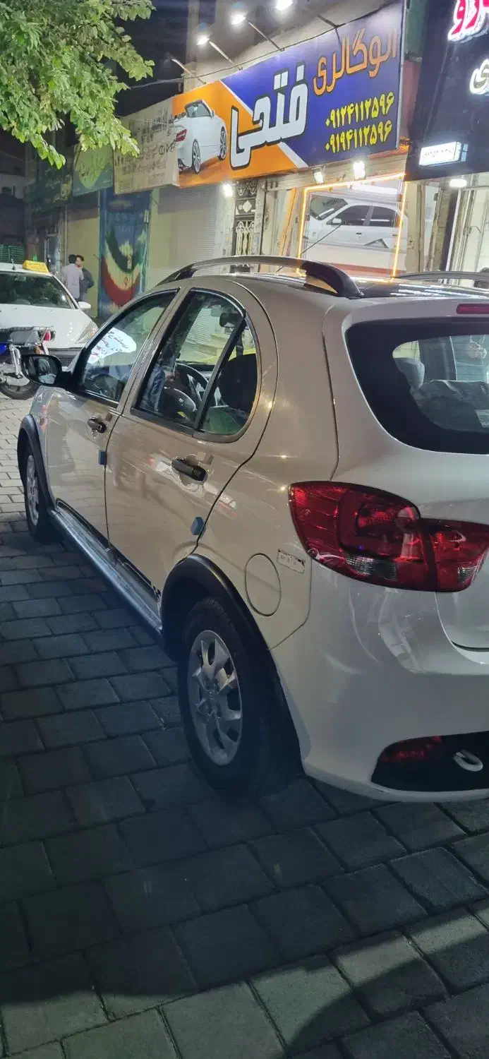 کوئیک|خودرو سواری و وانت|قروه, |دیوار