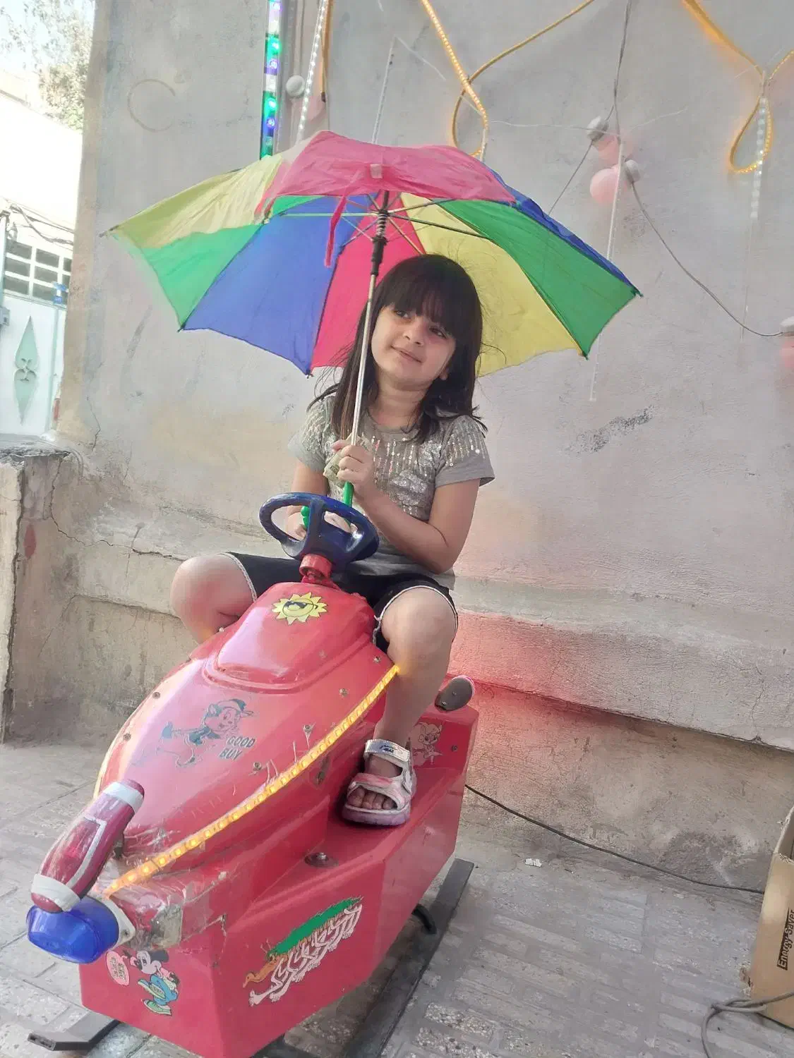 تکان دهنده ریموتی|اسباب‌‌بازی|تهران, نعمت‌آباد|دیوار