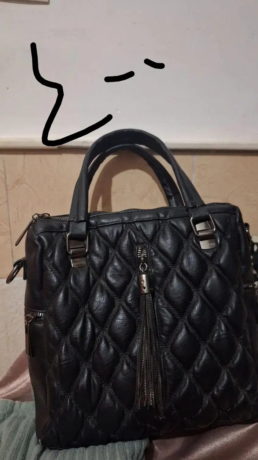 کوله  مدرسه وکیف  نو|کیف، کفش، کمربند|کاشان, راوند|دیوار