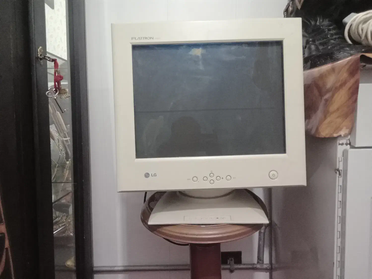 مانیتور کامپیوتر و کیبورد|قطعات و لوازم جانبی رایانه|سلماس, |دیوار