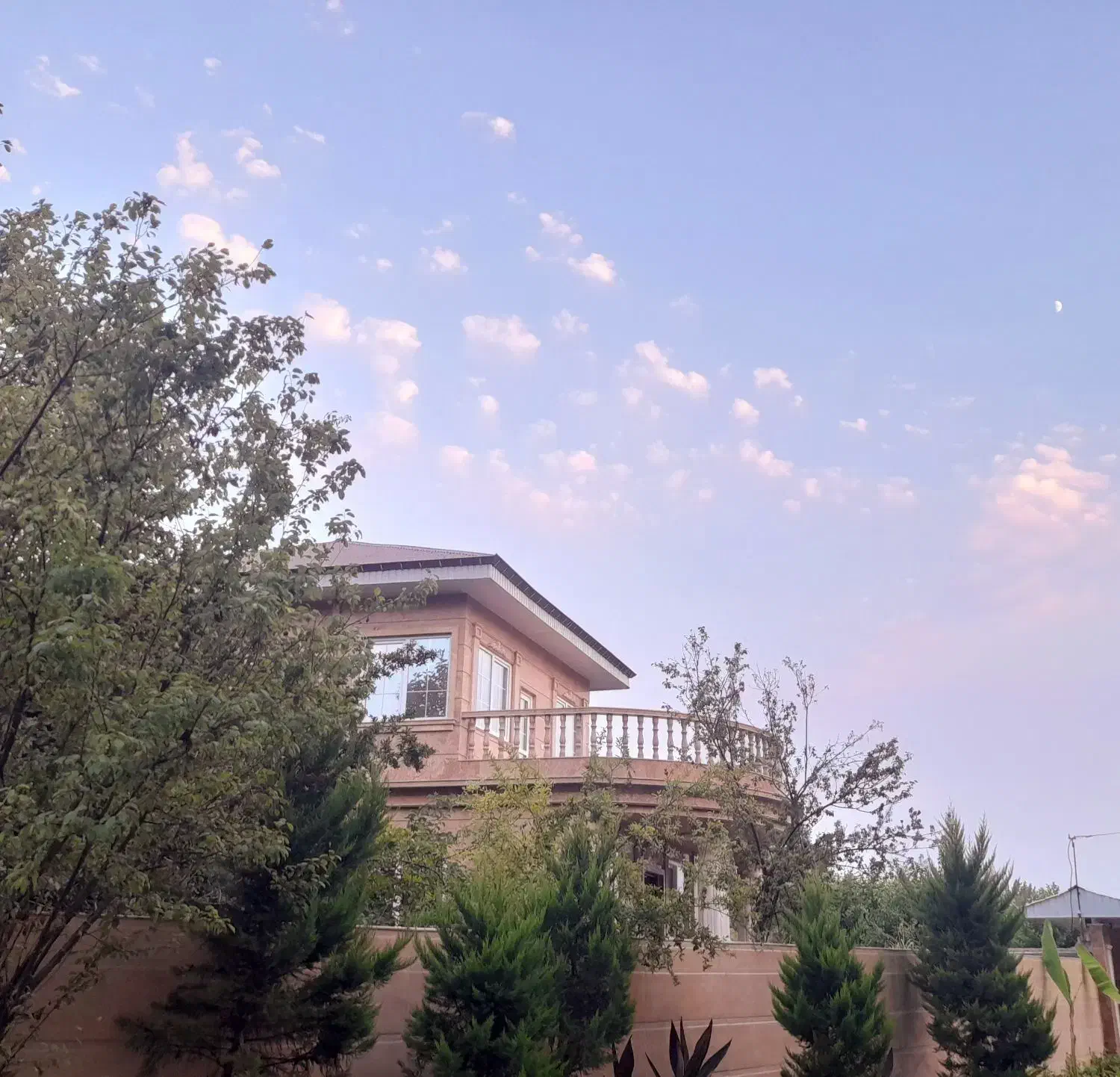 فروش ویلا خوش ساخت کلیدنخورده لاهیجان|فروش آپارتمان|لاهیجان, کوی خزر|دیوار