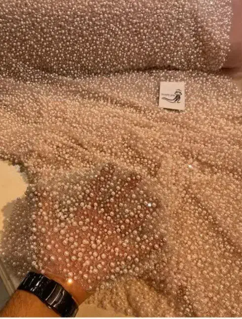 پارچه شاه مروارید نصف قیمت بازار ۳متر ۴۰|لباس|برازجان, |دیوار