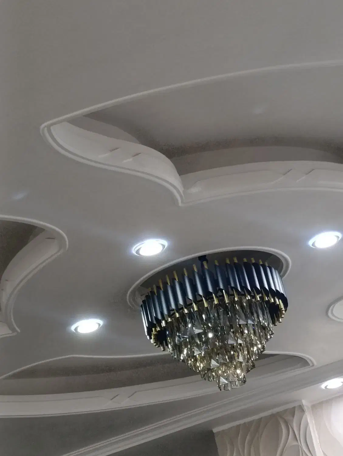 لوستر 2عدد کم کار|لوستر و چراغ آویز|نظرآباد, رسالت|دیوار