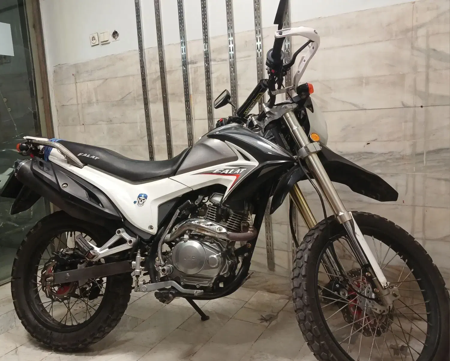 تریل فلات 200‌ مدل 1400|موتورسیکلت|تهران, فرزانه|دیوار