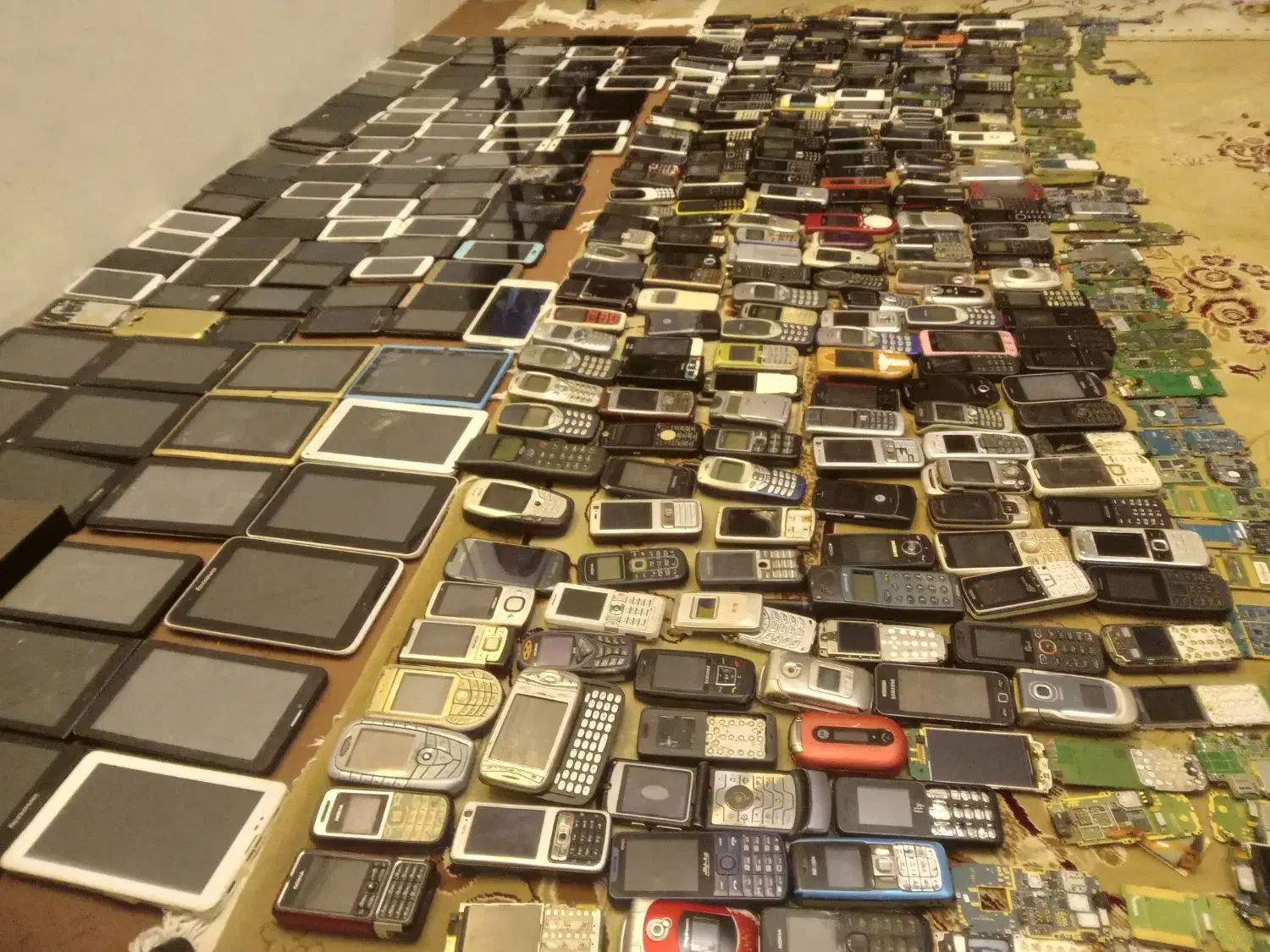 گوشی موبایل|موبایل|تهران, مسعودیه|دیوار