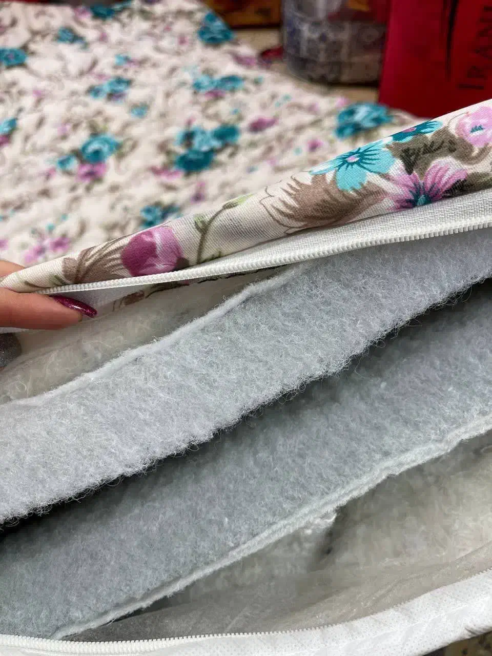 تشک مهمان|رختخواب، بالش، پتو|بابل, |دیوار