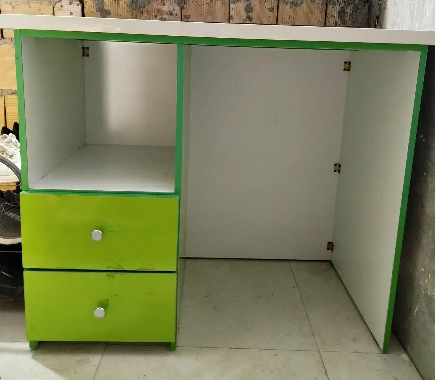 میز تحریر|میز تحریر و کامپیوتر|ماسال, |دیوار