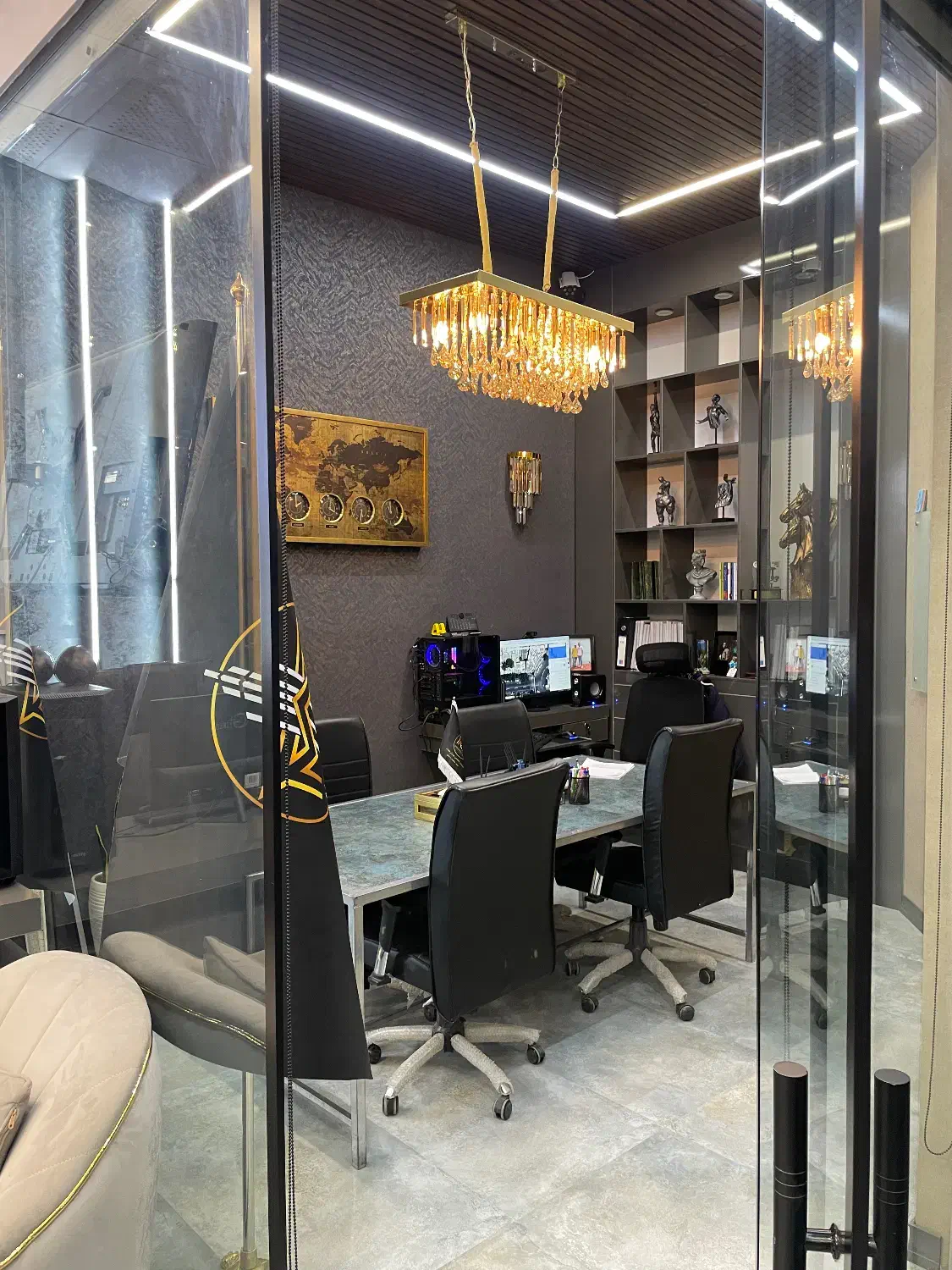 منشی ۲ شیفت دفتر مهندسی|استخدام اداری و مدیریت|سبزوار, قصبه اب یمین|دیوار