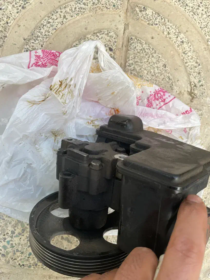 پمپ هیدرولیک ۲۰۶|قطعات یدکی و لوازم جانبی|اصفهان, شهرک صنعتی امیرکبیر (شاپور جدید)|دیوار